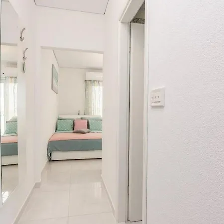 Ferienwohnung Fur 2 Personen Ca 22 Qm In Privlaka, Dalmatien Norddalmatien * Privlaka (Zadar)